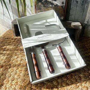 🌴Hearth & Hand Cheese Slicers & Bread Knife Set of 3